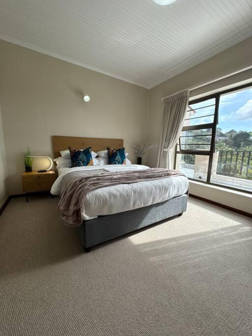 Holiday home B Shocked Manor - Lux Cape Town